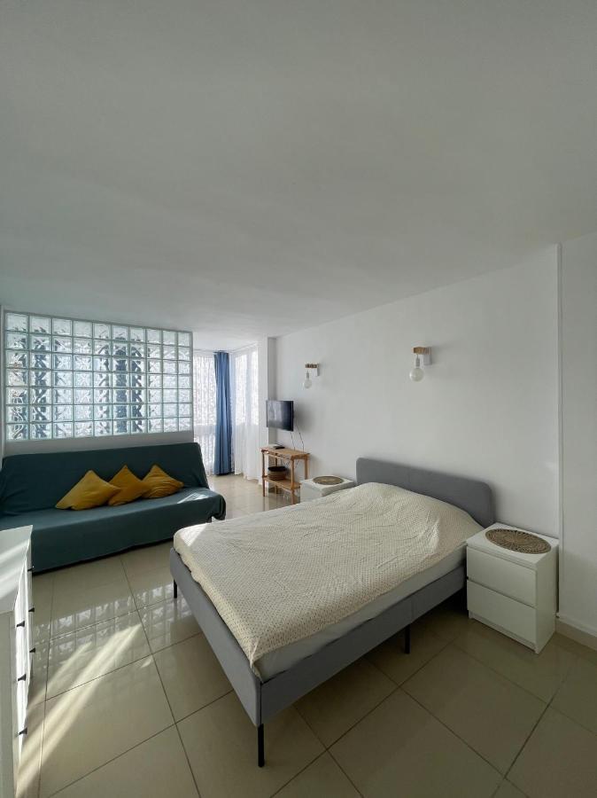 Studio Eldorado Arona  Exterior photo